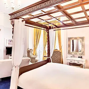 3* Pensión The Craven Hotel